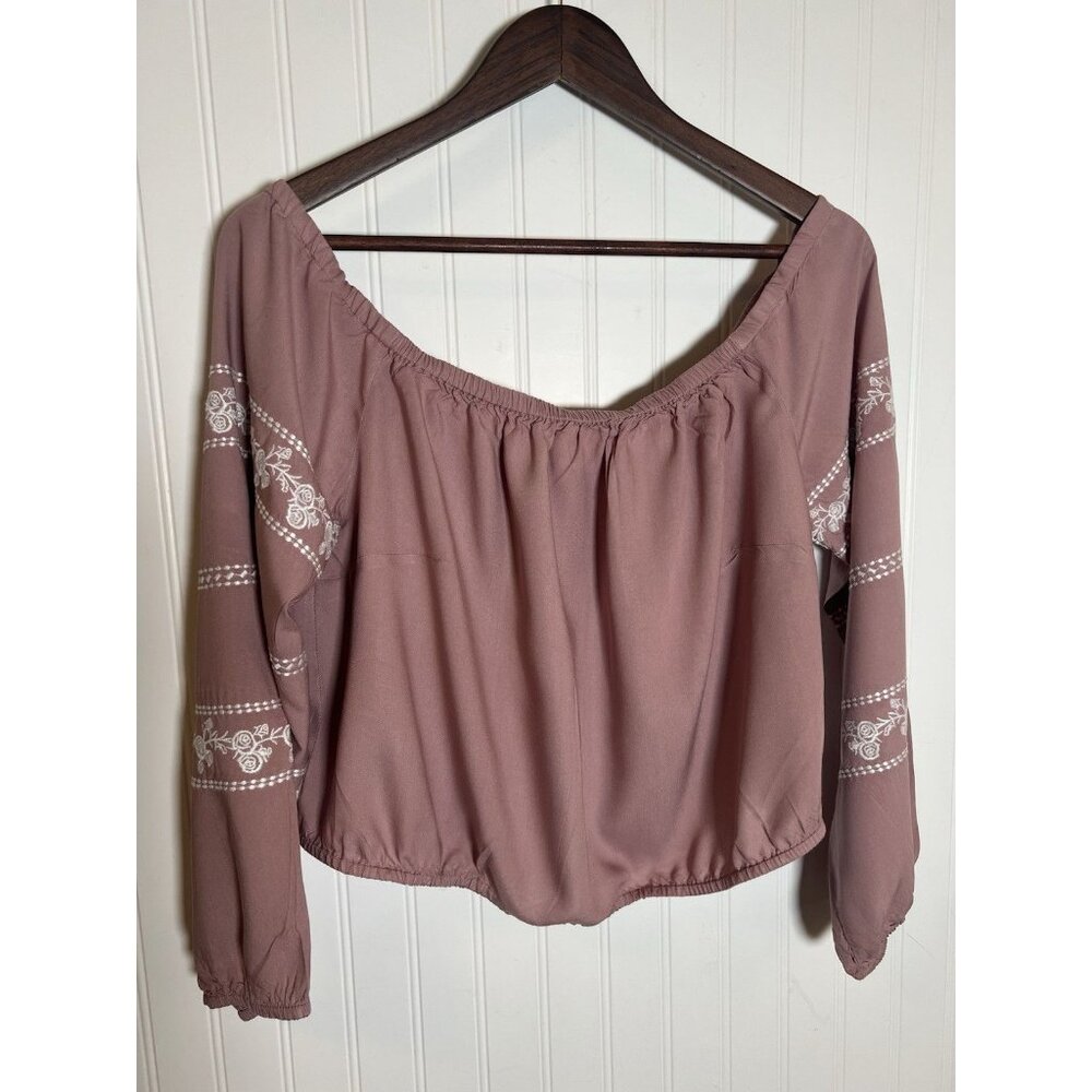 Guess Women’s Embroidered Off Shoulder Cropped Blouse Size XL Coquette
